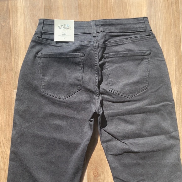 croft & barrow midrise cuffed black jean Capri size 0 - Picture 14 of 16